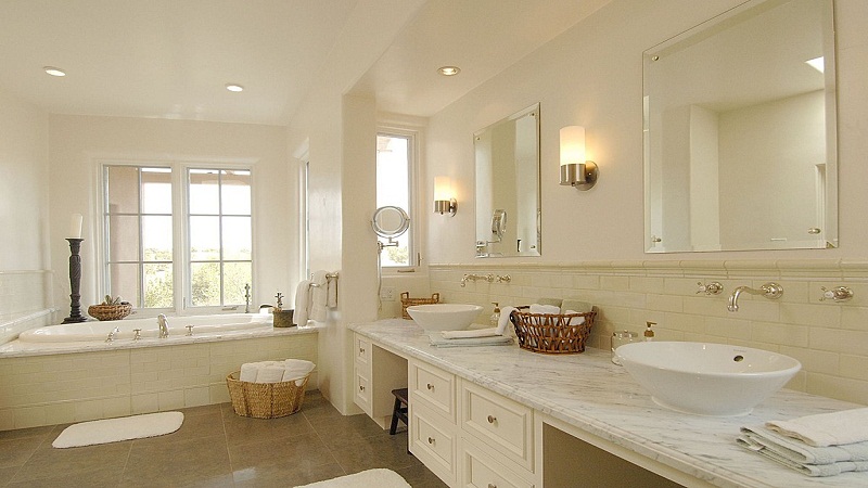 3 Tips to Save Money on a Bathroom Remodeling Project