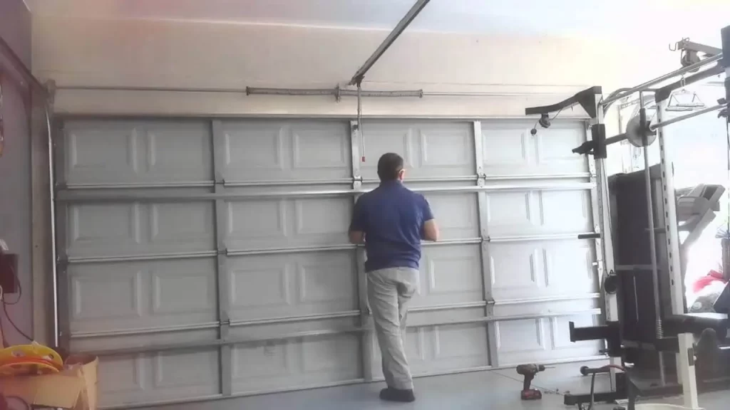 Garage-Door-Repair-Tips