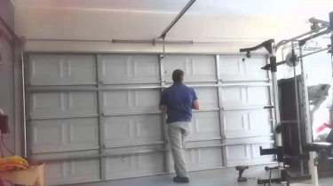 Garage-Door-Repair-Tips