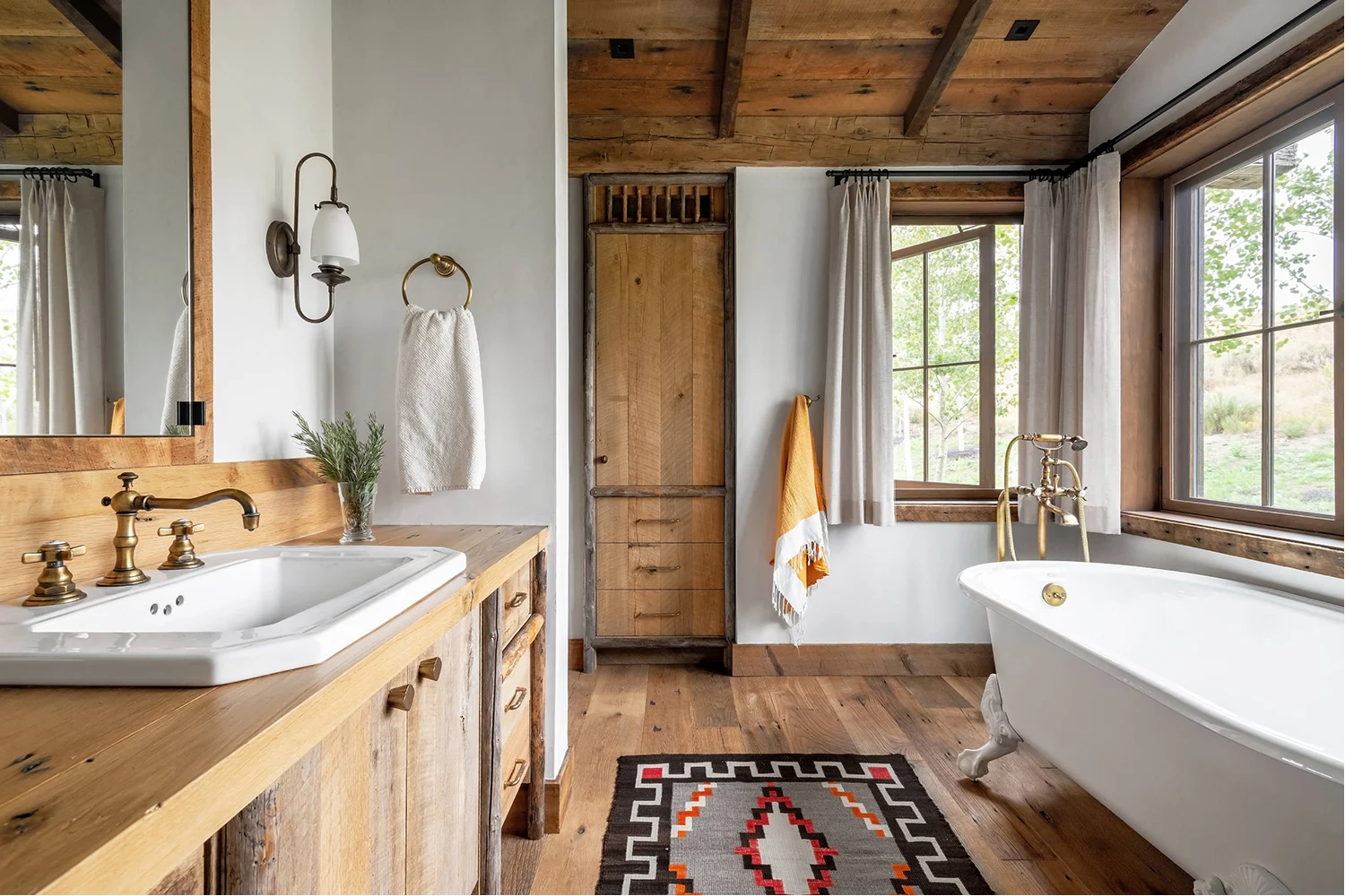 Natural Wood in Bathroom Design