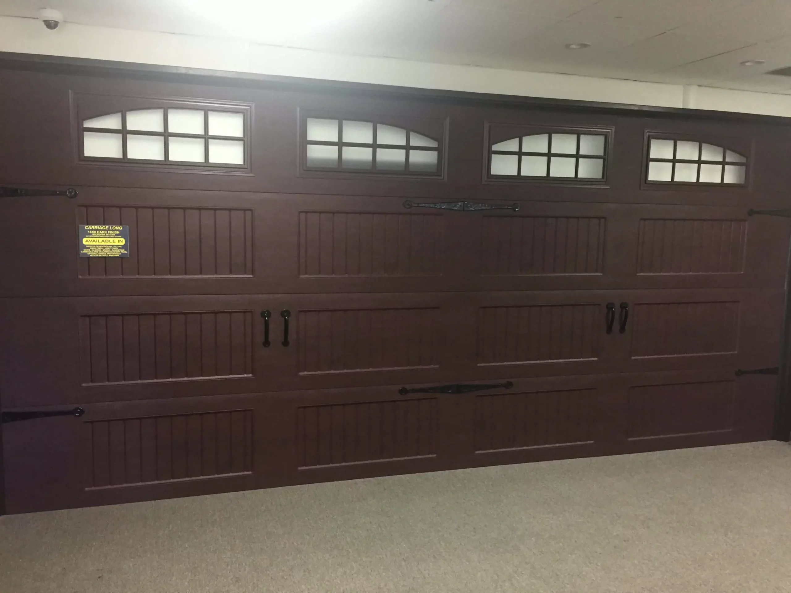 Read more about the article How can Side Hinged Garage Doors Solve Space Constraints and Enhance Accessibility?